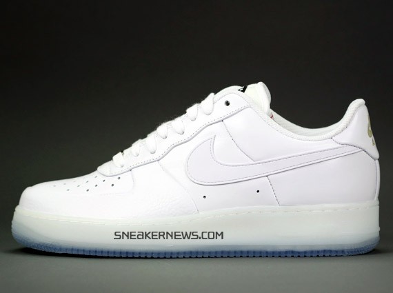 Nike Air Force 1 Supreme SP '09 - White - Huarache - SneakerNews.com