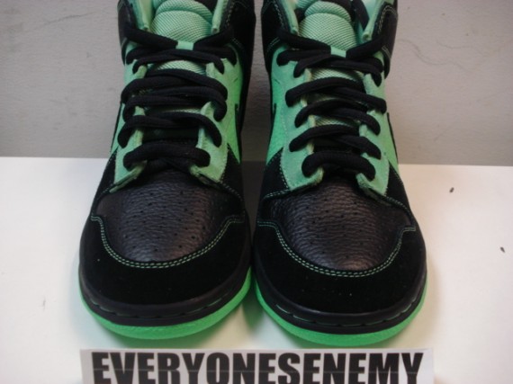 Nike when Dunk High SB - Mint Chocolate Chip - Sample