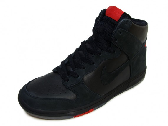 Nike WMNS Dunk High Skinny – Black – Red