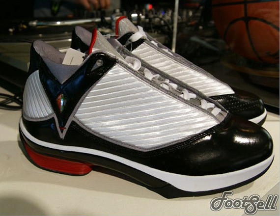 Air Jordan 2009 – Black – Metallic Silver – Varsity Red – Sample