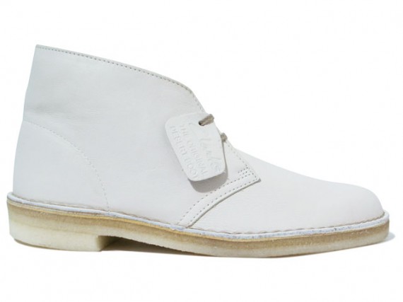 white clarks desert boots