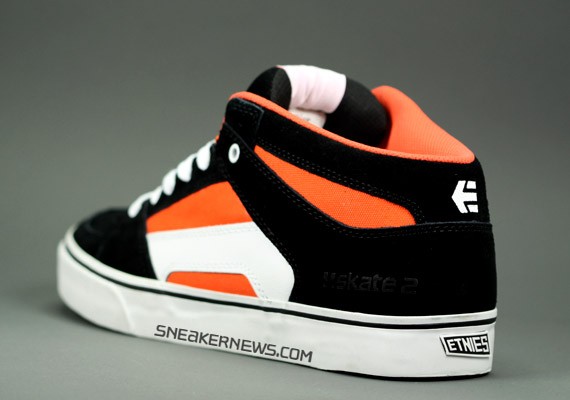 EA Skate 2 x Etnies RVM Shoe