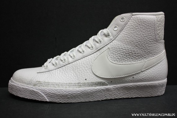 Nike Blazer High LE – All White