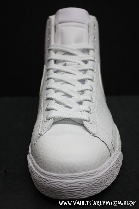 Nike Blazer High LE - All White - SneakerNews.com
