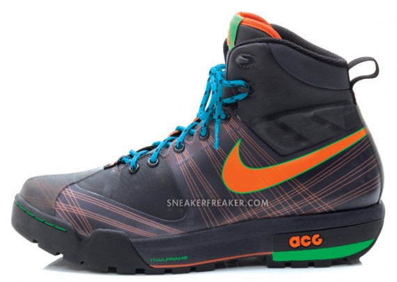Nike ACG Ashiko Boot - Hiking Boot with Flywire