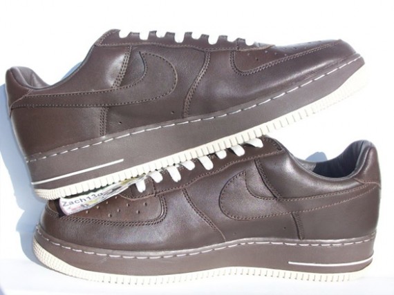 Nike Air Force 1 - LeBron James - Friends & Family