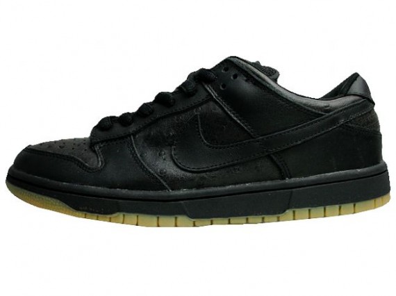 dunk low ostrich