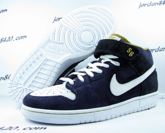 Nike SB Dunk Mid Premium - Navy Blue - White - Gold - SneakerNews.com