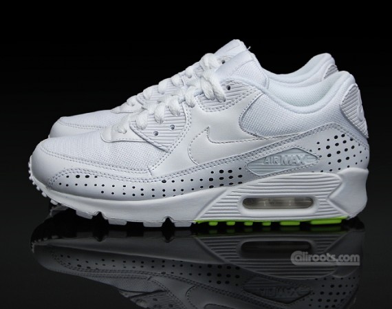 Nike Womens Air Max 90 CL - White - Volt