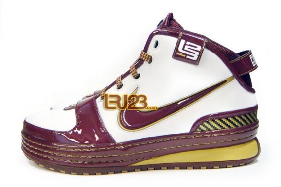 Nike Zoom Lebron VI - Christ the King PE