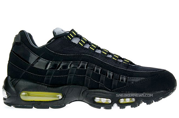 Air Max 95 Black Electrolime 02