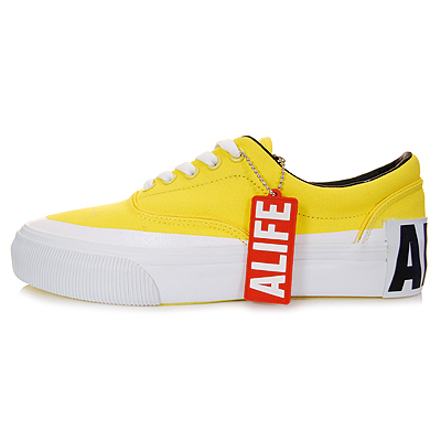 Alife Public Outrage Canvas Yellow