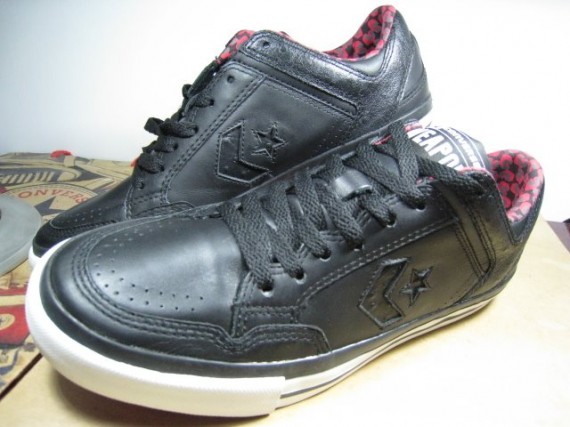 Weapon Skate Ox Black Leather -