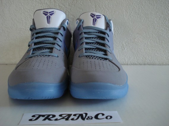 Nike Zoom Kobe IV - Flint Grey - White - University Blue - MPLS