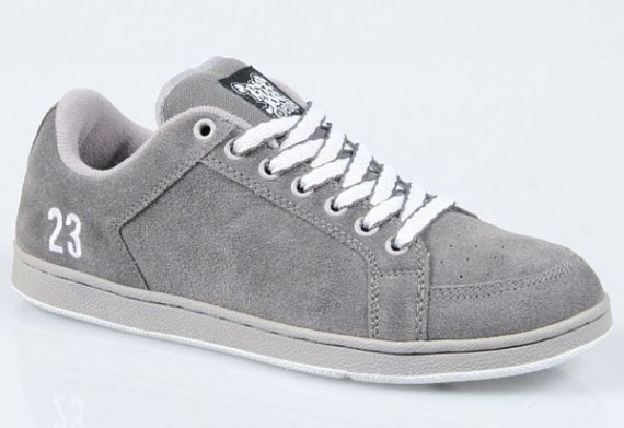 Etnies sal store 23 for sale