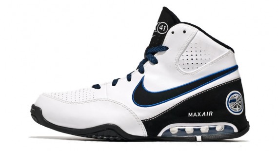 Nike Air Max Spot Up – Dirk Nowitzki PE – Playoff Pack