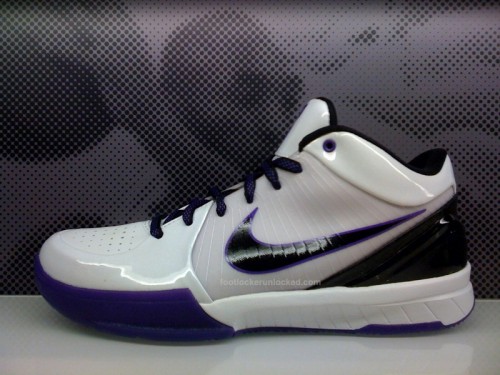 Nike Zoom Kobe IV - White - Black - Varsity Purple