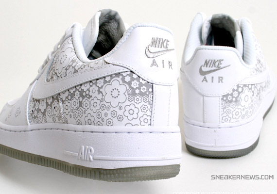 Nike Air Force 1 Wmns Sakura White 03