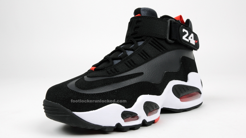 Nike Air Griffey Max 1 Black White Red 2
