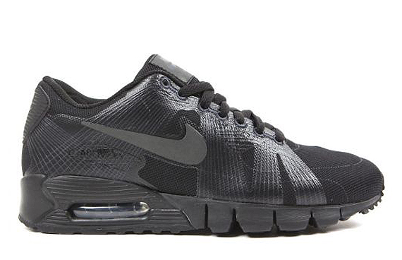 Nike Air Max 90 Current Flywire – Triple Black