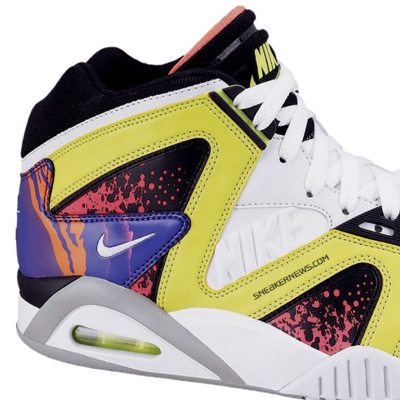 Nike Air Tech Challenge Hybrid