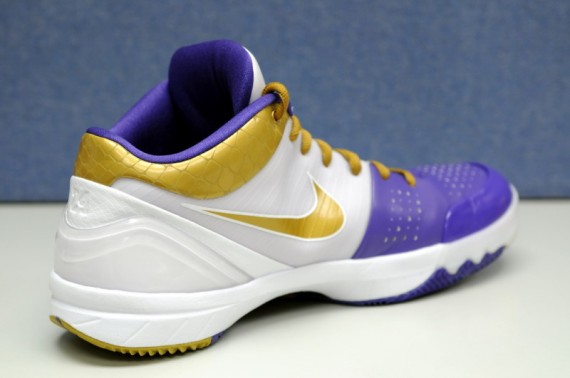 Nike Zoom Kobe Iv Gold Mamba Mlk 5