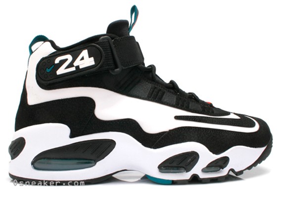 Nike Fresh Water Pack - Air Max 95 - Griffey Max One - Available
