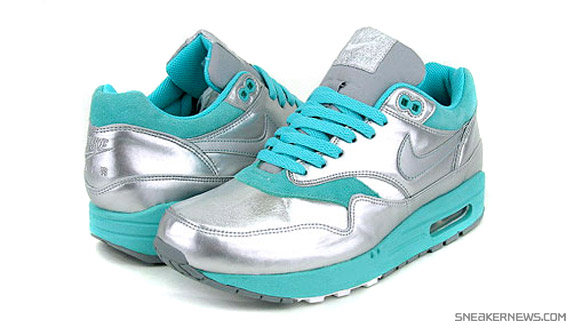 nike air max 1 silver womens