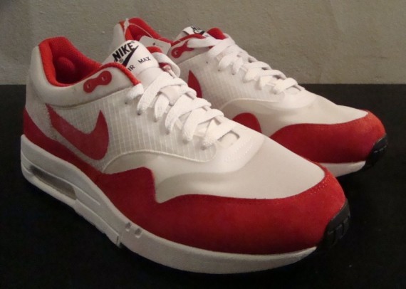 Nike Air Maxim 1 - White - Red - Sample - SneakerNews.com