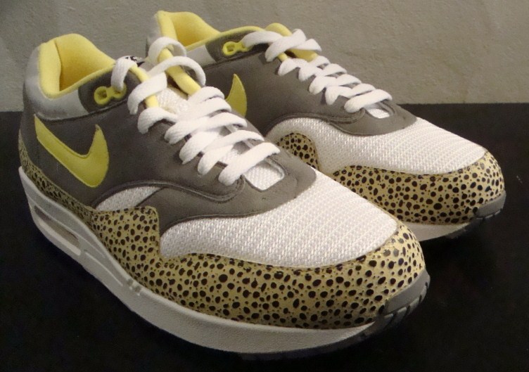 Air Max 1 - White - Grey - Yellow Print - Sample SneakerNews.com