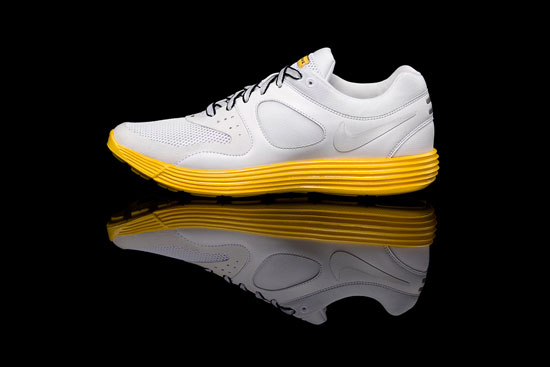 Livestrong Nike Lunar Everyday White 1