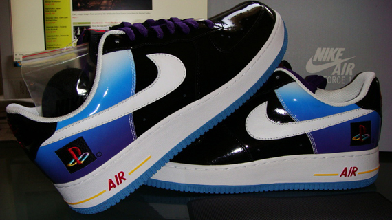Verstikken Kaal massa Nike Air Force 1 x Playstation 10th Anniversary - eBay Auction For Charity  - SneakerNews.com