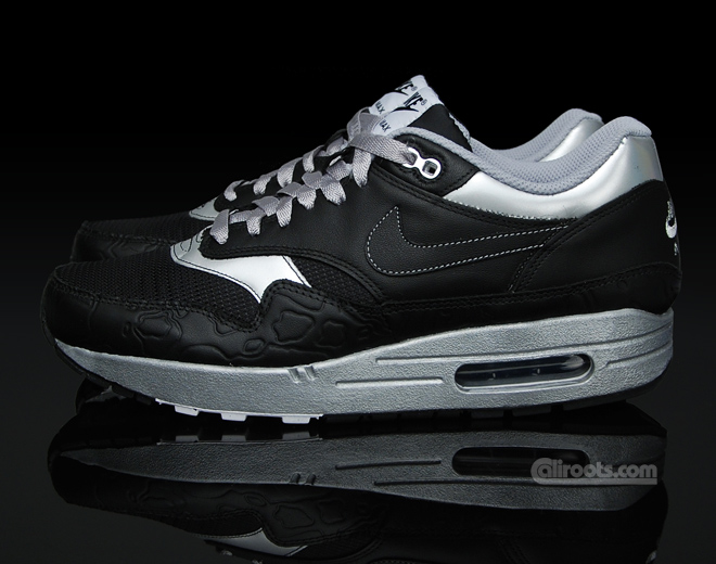 nike-air-max-1-black-silver-lunar-2 Nike Air Max 1 Black Silver Lunar 2