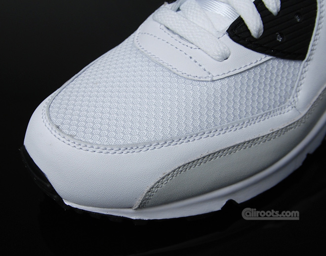 Nike Air Max 90 - White - Grey - Black Nike Air Max 90 White Grey Black 03
