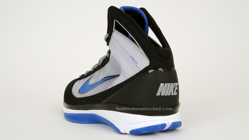 nike-hyperize-black-white-sapphire-august-2009-4 nike-hyperize-black-white-sapphire-august-2009-4