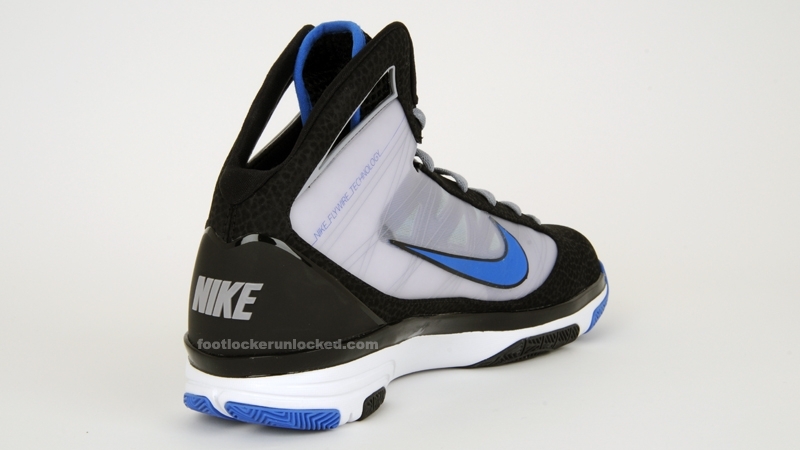 nike-hyperize-black-white-sapphire-august-2009-5 nike-hyperize-black-white-sapphire-august-2009-5