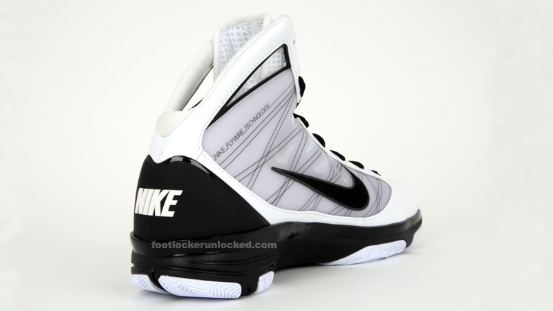 nike-hyperize-white-black-september-2009-3 nike-hyperize-white-black-september-2009-3