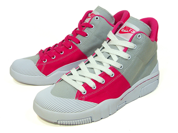 nike-womens-outbreak-spring-2009-06