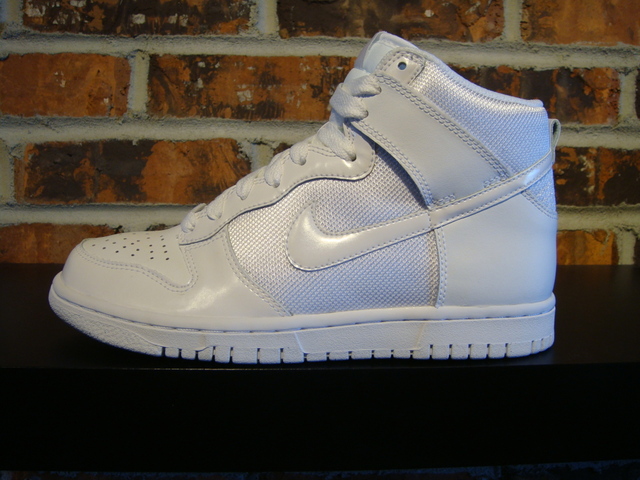 Nike Womens Releases - April \'09 Nike Womens Releases April 04