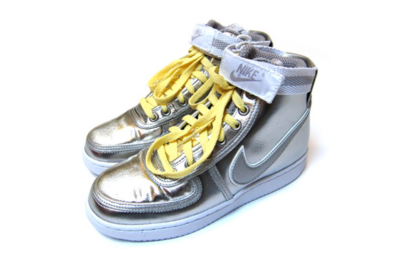 Nike Womens Vandal High – Metallic Silver – Yellow