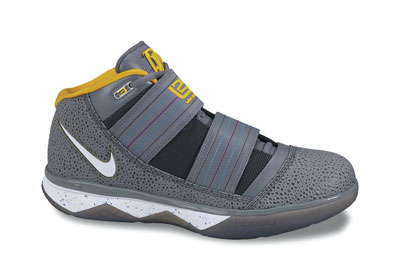 nike-zoom-lebron-soldier-3-fall-winter-2009-04