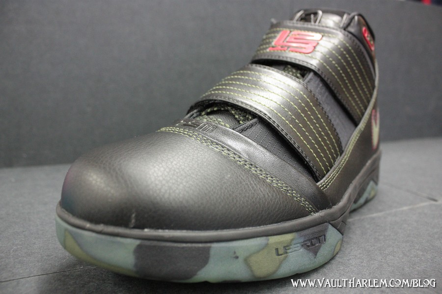 nike-zoom-lebron-soldier-iii-black-olive-2 Nike Zoom Lebron Soldier III (3) - Black - Olive - Camo