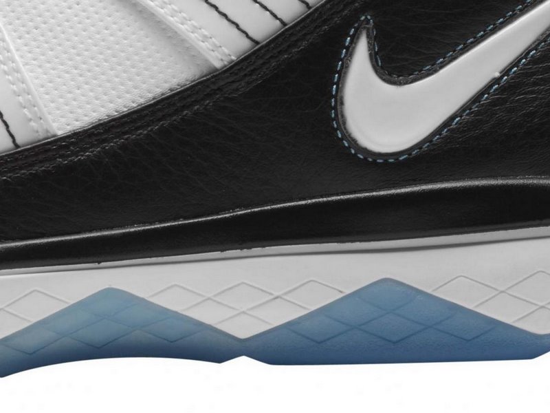 nike-zoom-soldier-3-gr-white-black-aqua-1-04