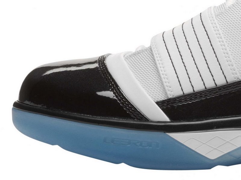 nike-zoom-soldier-3-gr-white-black-aqua-2-02