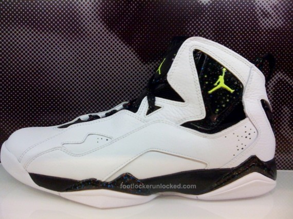 jordan true flight black and yellow