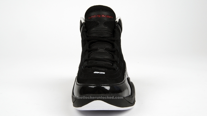 air-jordan-hallowed-ground-black-red-3 air-jordan-hallowed-ground-black-red-3