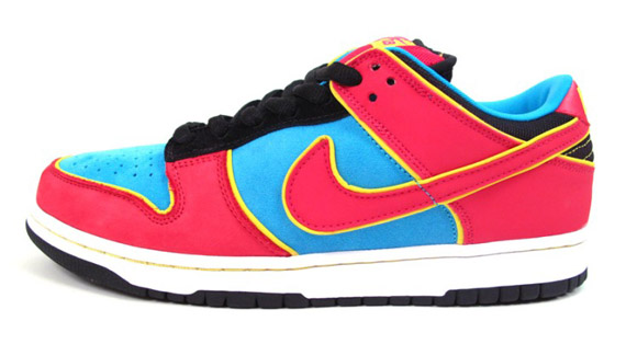 Nike Dunk Low SB - Ms. Pacman 