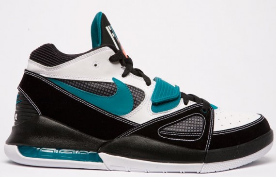 black and teal nikes