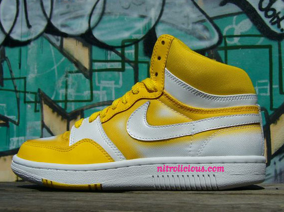 nike-spraypaint-court-force-yellow-1