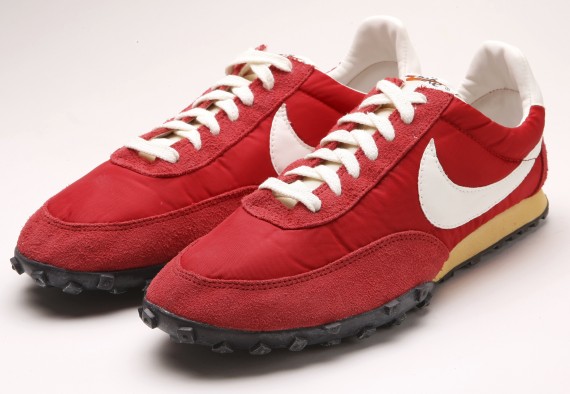nike-waffle-racer-red-vintage-pack-570x394